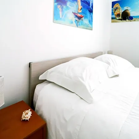 Gherbin Apartment